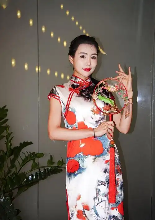 人像习作(15)-----旗袍秀(4)-中关村在线摄影论坛