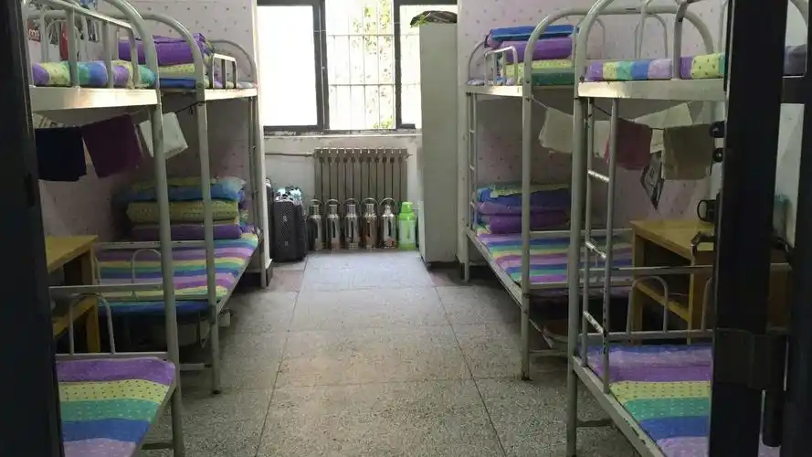 蓝光中学高一年级"最美宿舍"评比活动