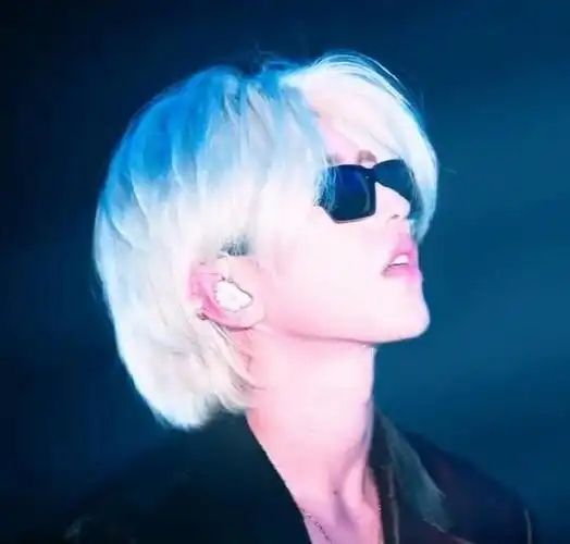 蔡徐坤头像 一款很有品味的男头.  #蔡徐坤#cxk