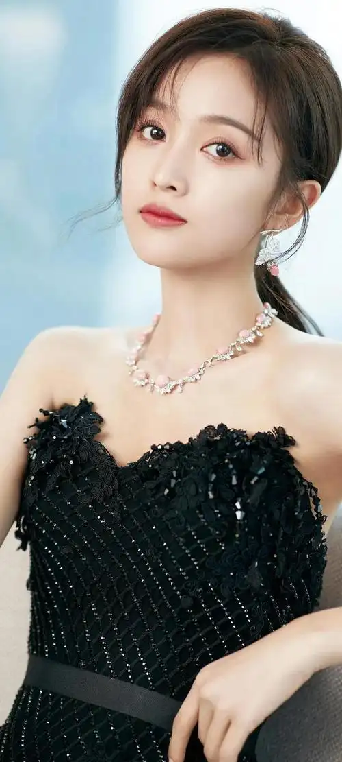 雪肤玉貌般般入画女星高清唯美壁纸