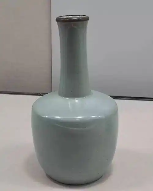 清凉寺出土汝窑瓷器与两岸故宫传世汝窑瓷器明显不一样正常吗