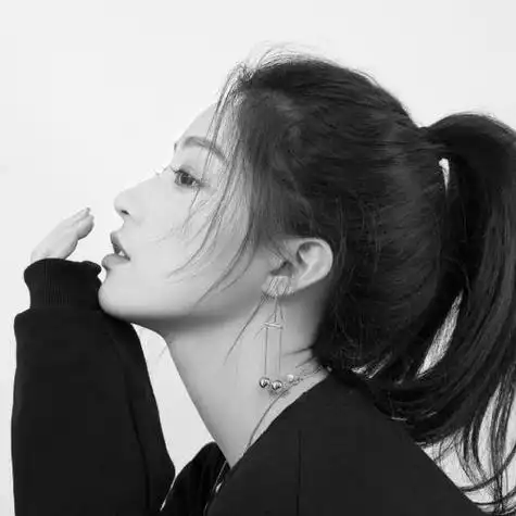 女生头像霸气侧脸头像黑白,女生十分的可爱唯美
