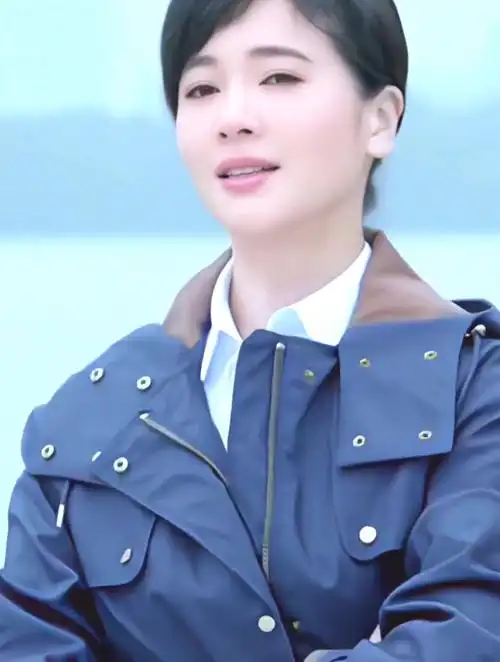 这样的左小青,谁能不喜欢