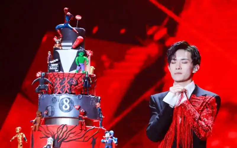 易烊千玺19岁生贺视频——舞蹈混剪