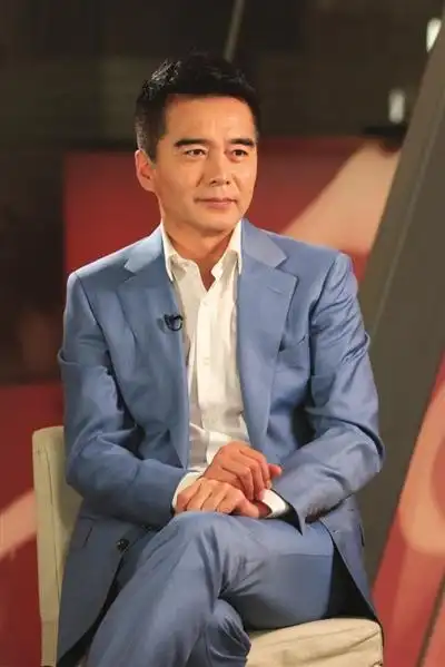 许亚军(中国内地影视演员)_尚可名片