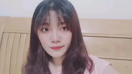 从长相一般到被人夸漂亮,女生一般要经历什么?