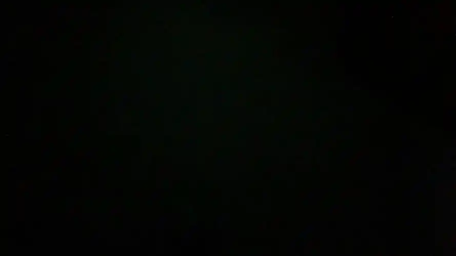 求几张黑色底图,不要花纹,纯黑的,手机用,不要正方形或者横的,谢谢了