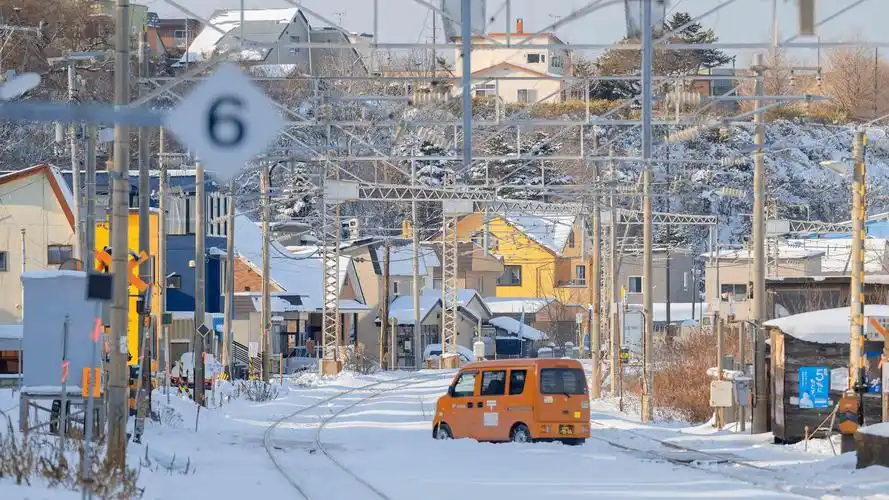 日本朝里冬日绝美风光,风景-回车桌面