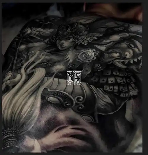 子恒[超话]#  中国传统#赵云纹身#  常山赵子龙#传统纹身#  满背纹身