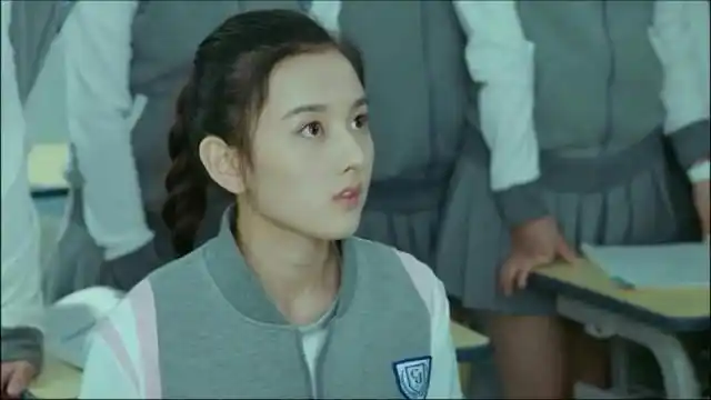 转学生-我们之童婉-话本小说网