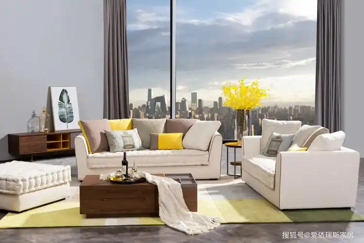 2021年度流行色,极致灰和亮丽黄,家里搭配这两种颜色太治愈了