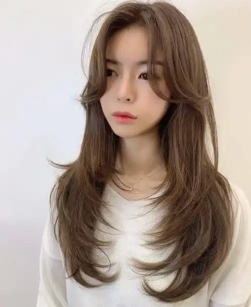 内扣c卷烫既简单有好打理 氛围感拉满_层次_自然卷_造型