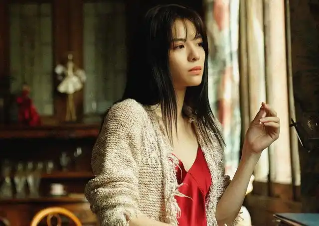 《八月未央》电影来袭,钟楚曦搭档罗晋谭松韵,这阵容非常豪华