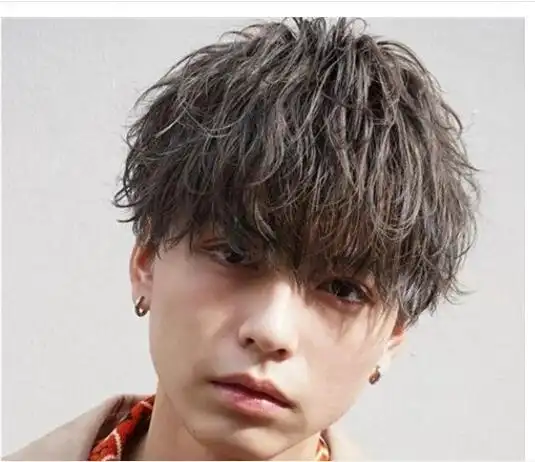 蓬松男生烫发发型 空气感十足男生烫发型