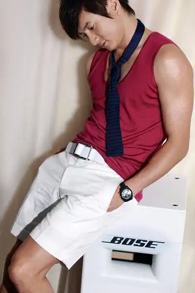 图文吴奇隆最新大片夏天到了