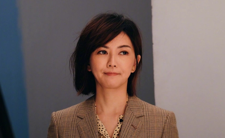 43岁孙燕姿直播首秀,16分钟点赞破亿,关闭打赏功能获网友点赞