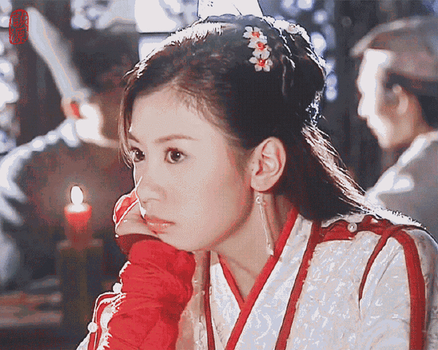 贾静雯#《2003倚天屠龙记》赵敏 / 动图郡主好多漂亮衣服经典镜头