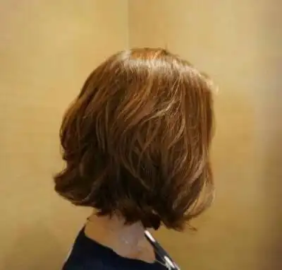 图片评论 0条  收集   点赞  评论  短发 染发 卷发 烫发 中长发 波浪