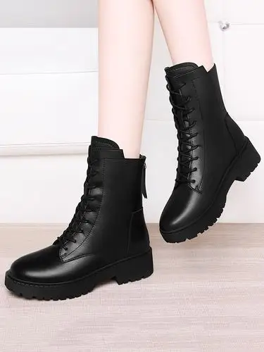 2020冬天新款韩版女靴子时尚潮流马丁靴机车靴真皮女鞋子冬靴