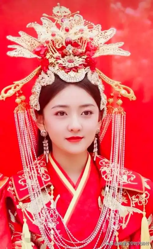 赵丽颖杨紫袁冰妍迪丽热巴景甜何花白鹿唐嫣赵樱子杨幂张芷溪林依晨