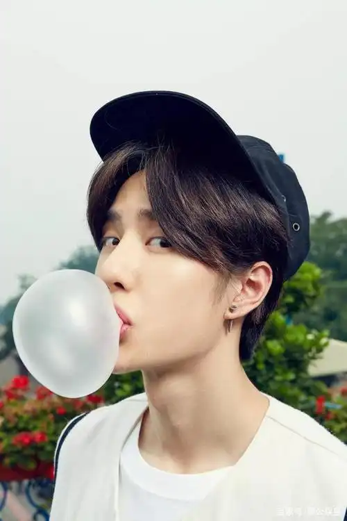 阳光可爱的王一博