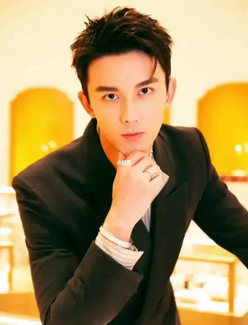 男士理发短款三七分