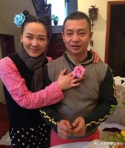 她22岁成名,已婚嫁导演受尽欺凌,二婚嫁奥运冠军收获幸福
