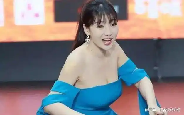 柳岩调侃黄渤你这么喜欢二手货黄渤机智回怼网友情商高