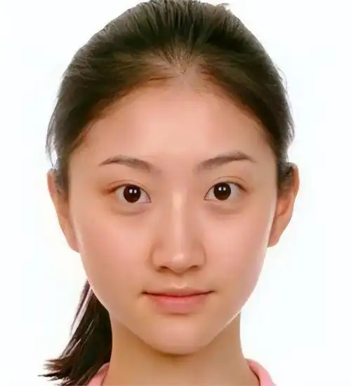 18位女星证件照曝光,没有对比就没有伤害,谁是你心中是白月光?