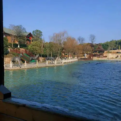 春日郊游记宜兴温泉度假酒店