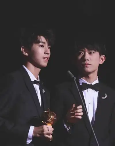 王俊凯 易烊千玺情头