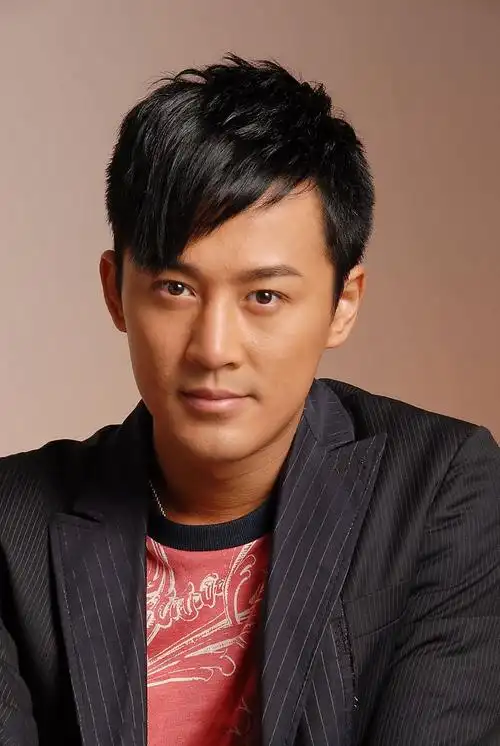 p>百度林峰吧,简称峰吧,建立于2004年,是林峰粉丝最早的网络聚集地之