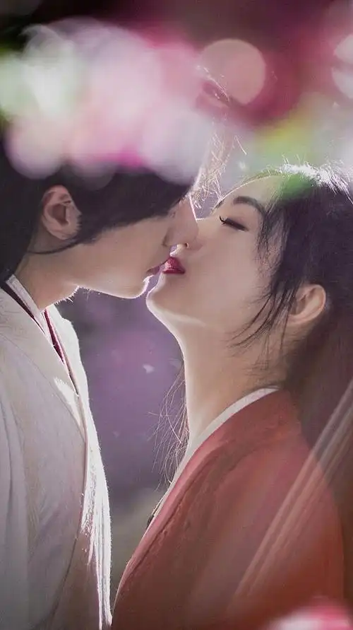 《有翡》赵丽颖王一博同框壁纸,这两人的cp太好磕了,郎才女貌啊