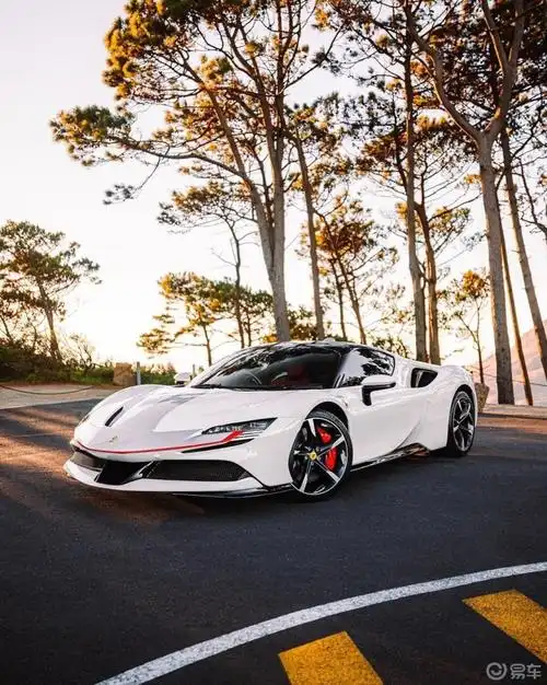 汽车资讯# 【这匹马很强悍,法拉利sf90 stradale】浏览信息,看到了