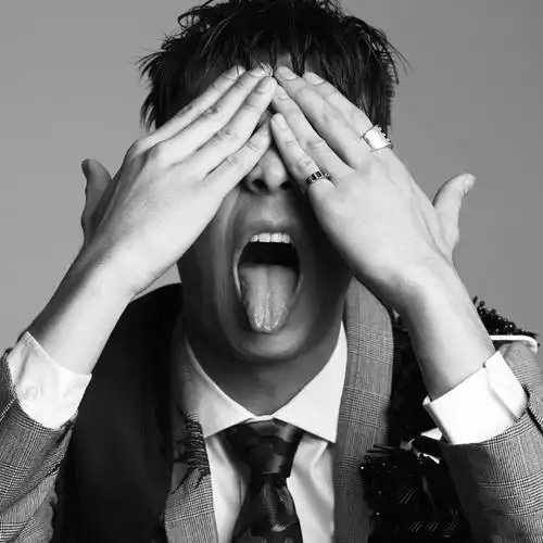 周柏豪时尚潮流高清写真图片 《使徒行者2》乐少锋写真图片