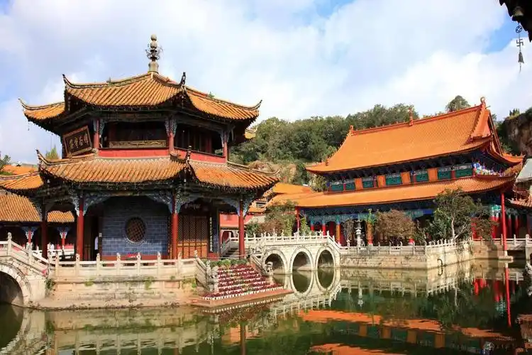 昆明市区旅游景点(昆明市区旅游景点大全排名)