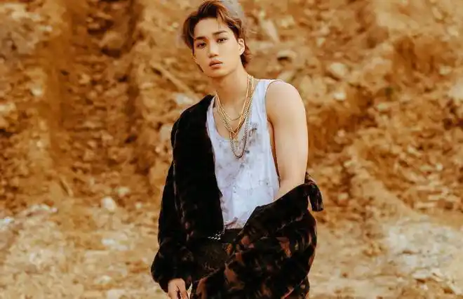 d社爆金钟仁珍妮恋爱细节,金钟仁solo出道要凉了!