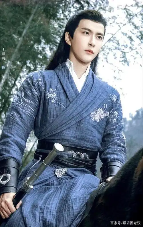 于朦胧眼睛受伤#在国内的影视圈,有一些男明星的古装造型那是相当的