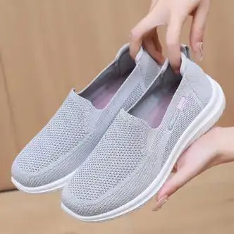 诗迪仕春秋老北京布鞋女单鞋休闲透气女士妈妈鞋防滑软底中老年人奶奶