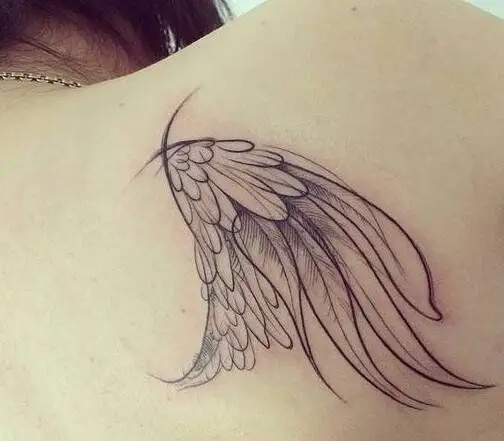 唯美清新羽毛天使翅膀纹身图案