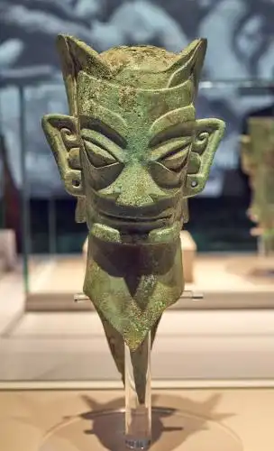 三星堆博物馆文物铜人头像