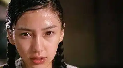 体质明星,靠颜值和黄晓明成名,曾与陈伟霆有过感情_蔡徐坤_时候_因为