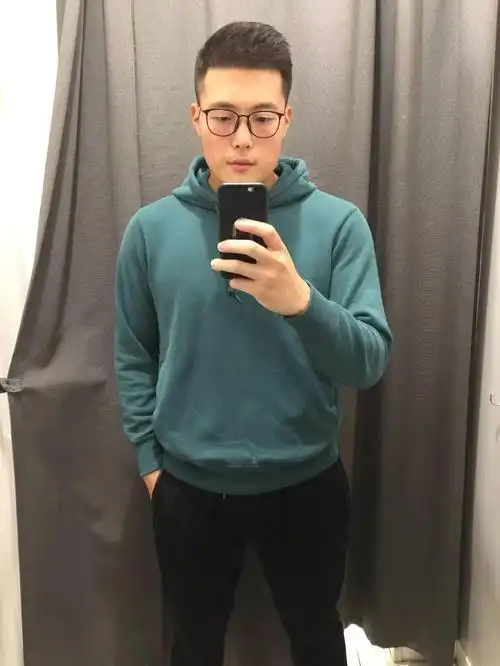 优质单身男青年:北京 | 93年 | 176 | 已购房的阳光运动帅小伙