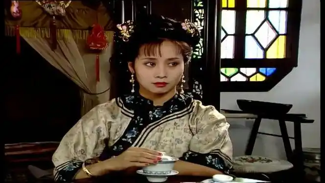 宰相刘罗锅:银红最后在唱一次,来报答养育之恩,去伺候下皇上