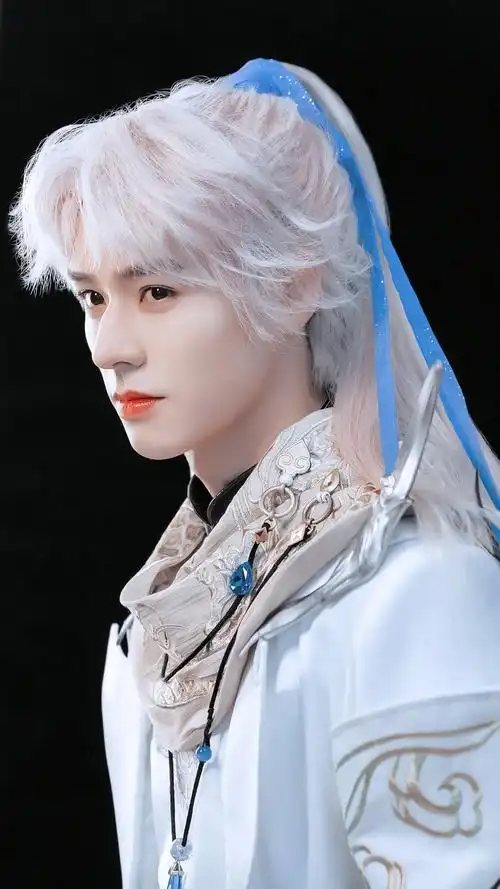 龚俊好适合白发啊