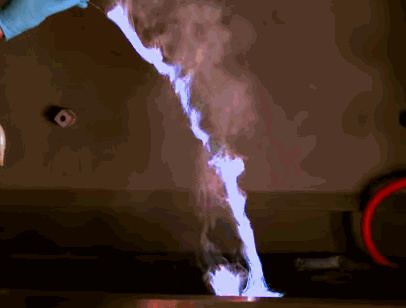 燃烧弹战争爆炸火gif动图_动态图_表情包下载_soogif