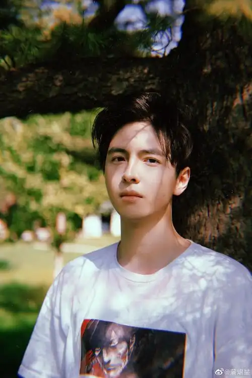 蒲熠星—真?南大校草