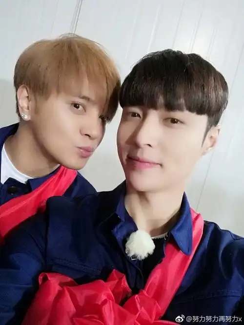 张艺兴承认过女友李琪琪吗?