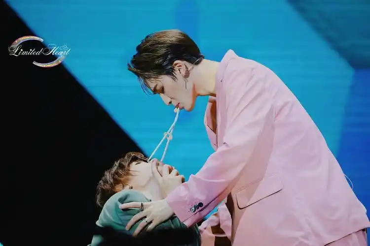 今日份贾正,虽然都是旧糖,但还是依旧这么… - 堆糖,美图壁纸兴趣社区