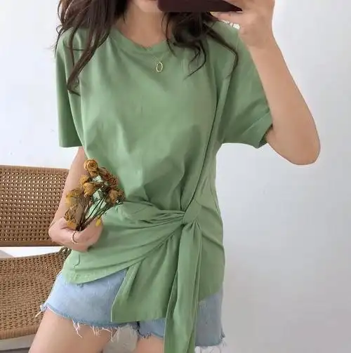 体恤衫这样打结不好看都不行